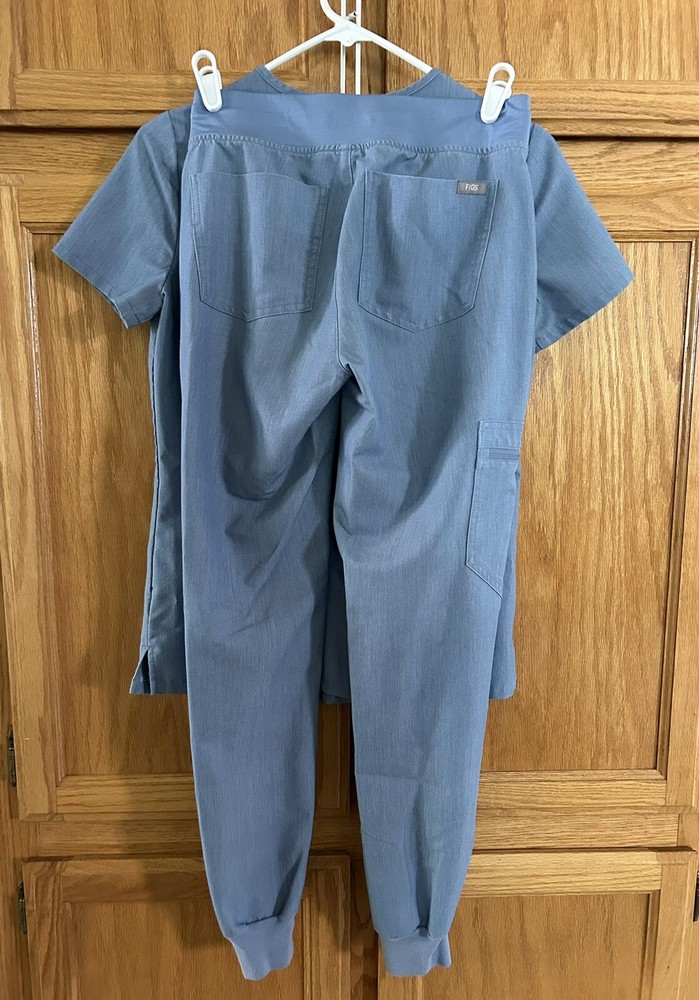 FIGS Technical Collection Scrubs Women Set XXS LIGHT BLUE