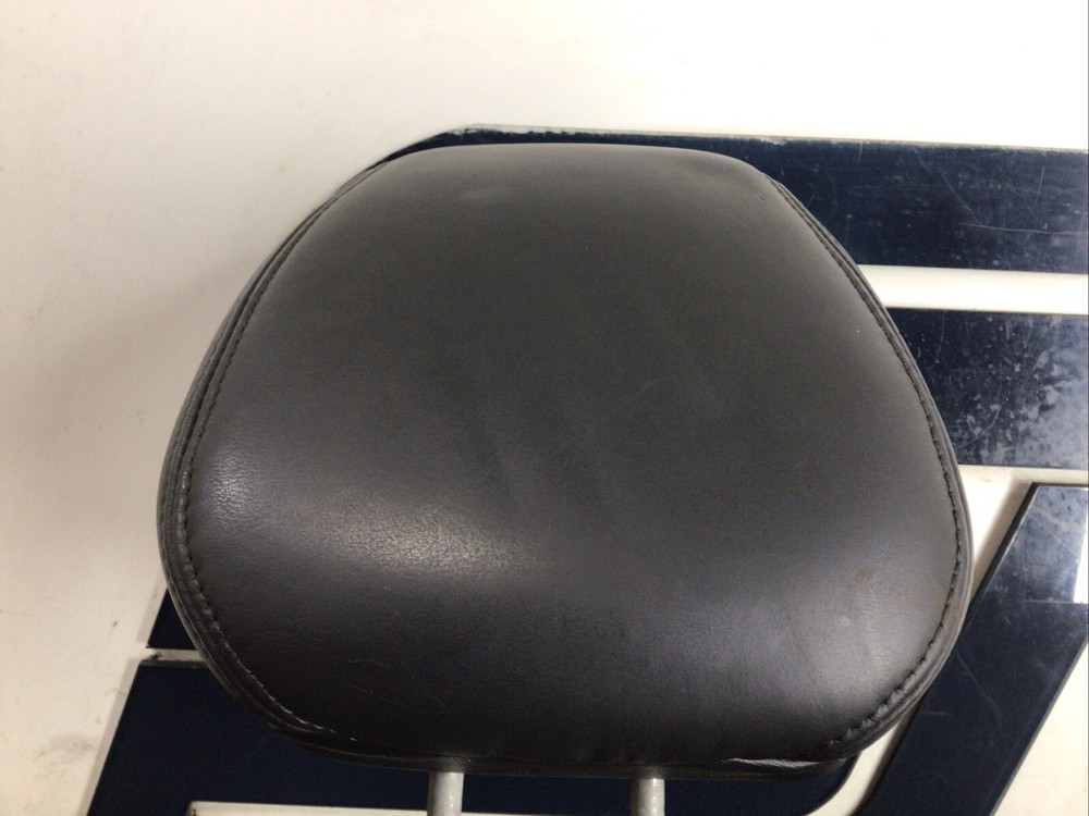 2001 2002 ACURA MDX PASSENGER RIGHT FRONT HEADREST BLACK CODE / D