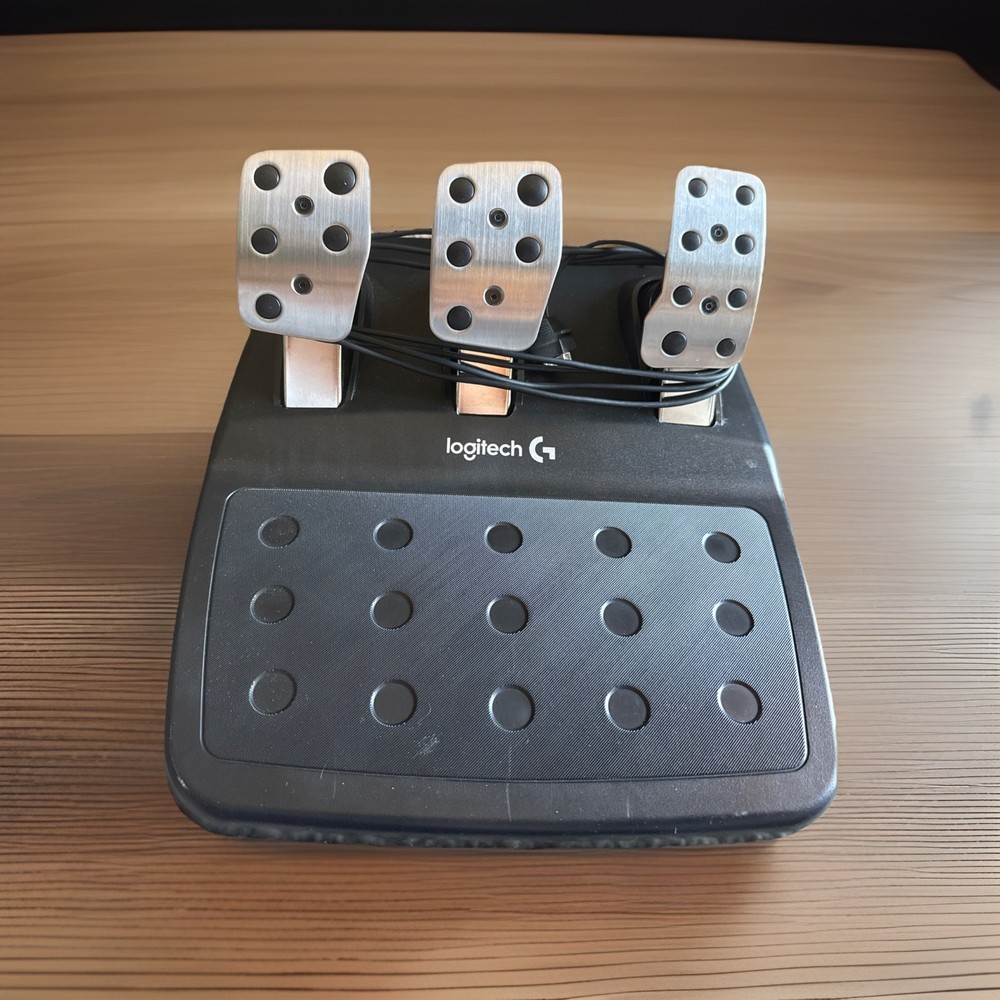 Logitech G29 Racing Wheel & Pedals Force Feedback PS4 PS5 PC Working