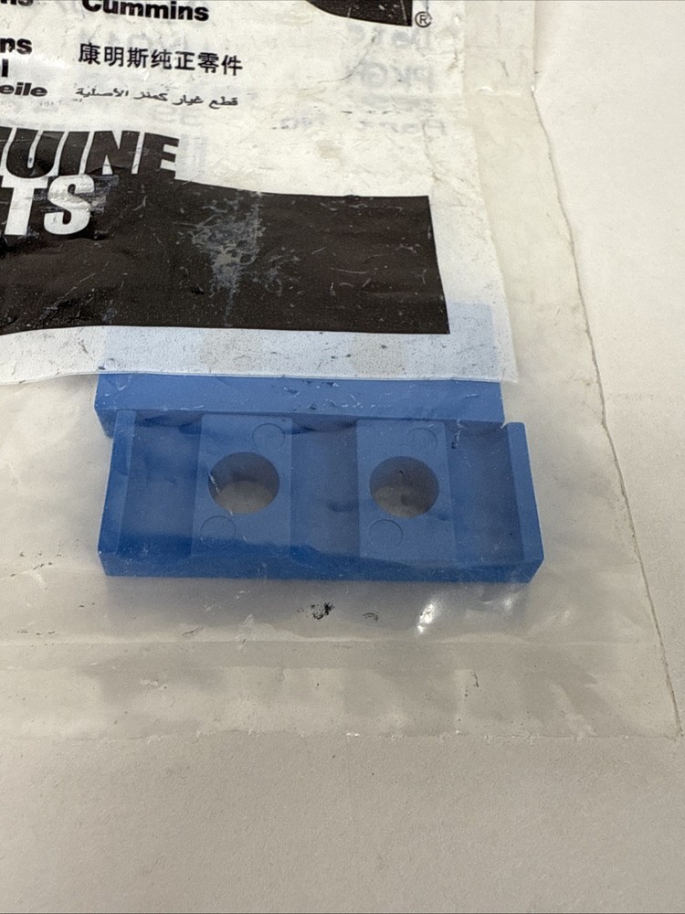 (Lot of 2) Cummins 3917747 Vibration Isolator, Some Missing Packaging
