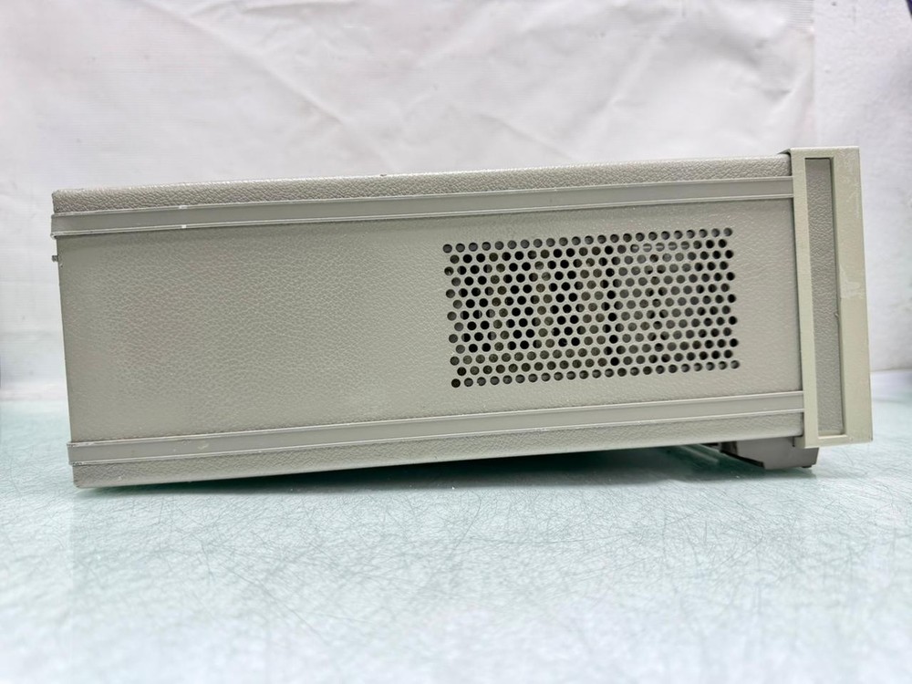 HP Hewlett Packard 5351B Continuous Wave Microwave Frequency Counter