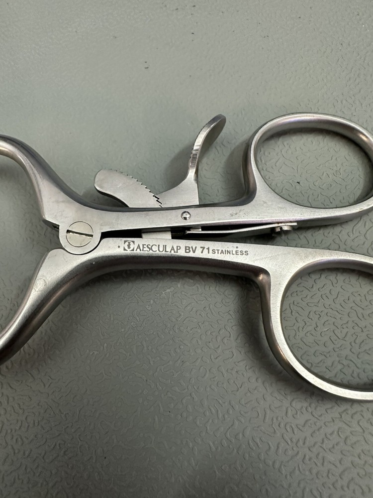 Aesculap BV71 WEITLANER Retractor Pre-Owned