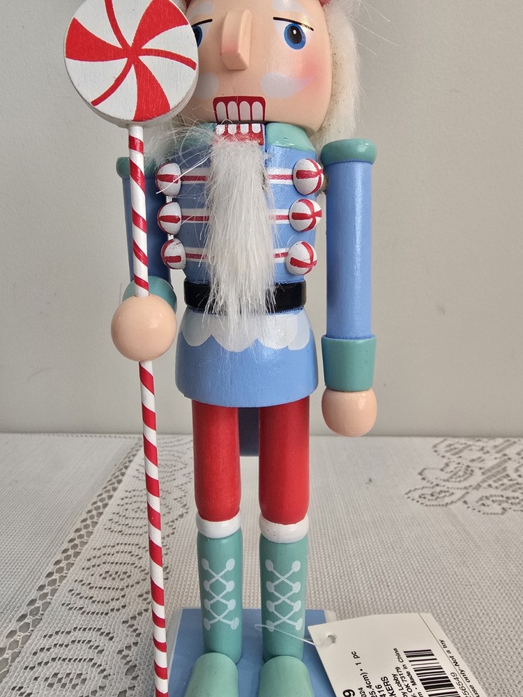 NWT! MULTICOLOR WOOD NUTCRACKER 10" TALL HOBBY LOBBY