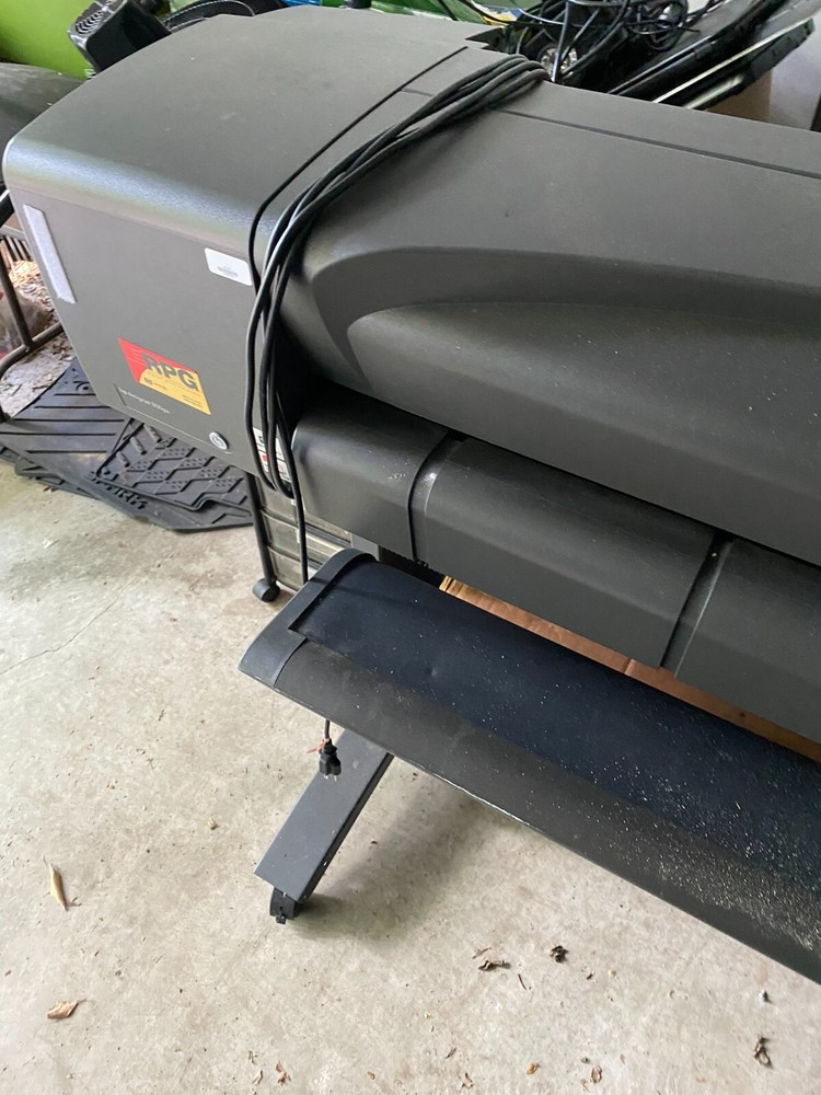 HP DesignJet 800 Color Printer Plotter. $1000 or best offer