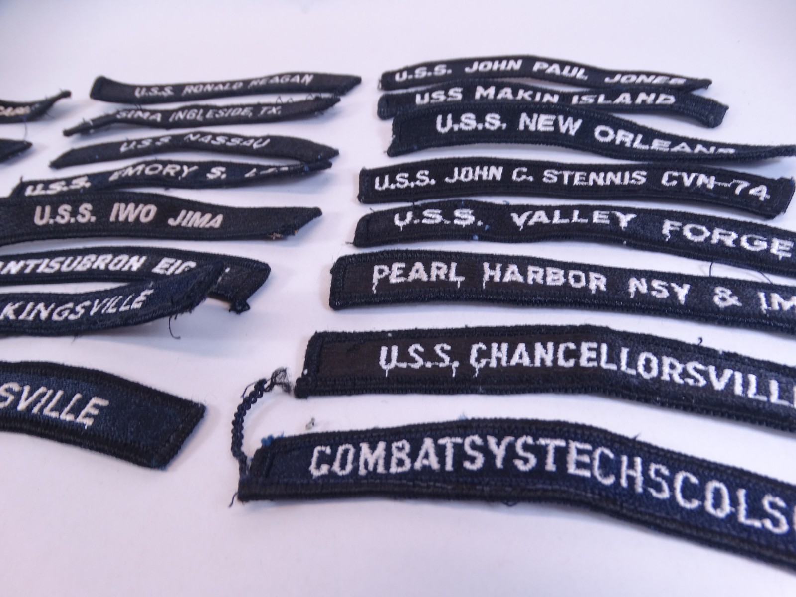 Lot of 24 - US NAVY SHOULDER STRIP TAB Rocker Patches USS Military USA America