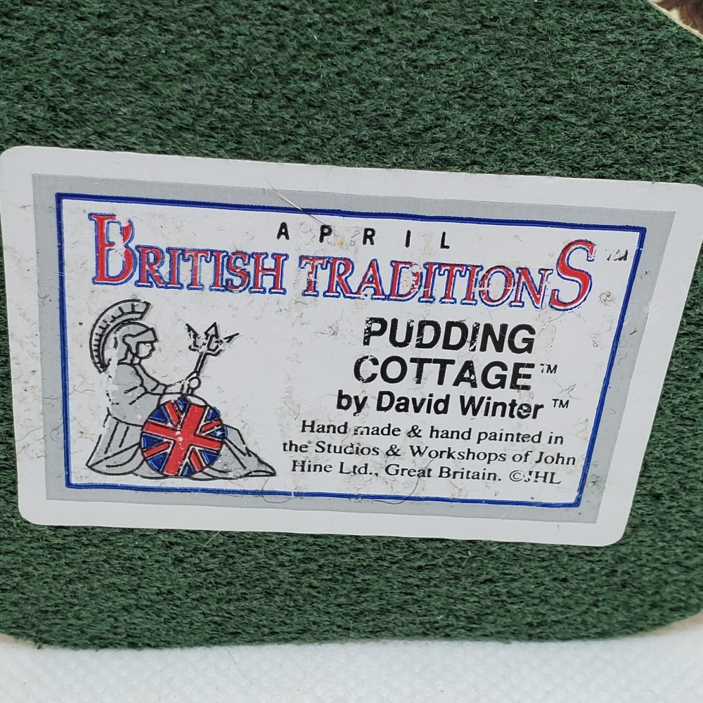 David Winter Pudding Cottage John Hine Ltd Hand Made/Hand Painted 1982