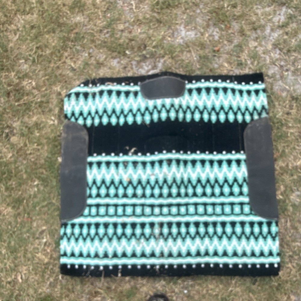 Contoured Wool Saddle Blanket Turquoise Pattern with Reinforced Corners
