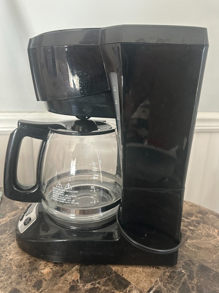 HAMILTON BEACH 12 CUP COFFEE MAKER BLACK MODEL 49615 PROGRAMMABLE CLOCK