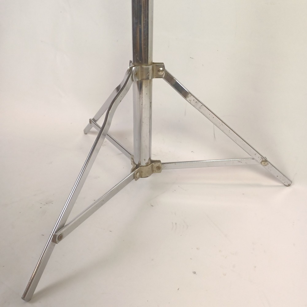 Drum Throne Chair Seat - Light-Weight Single-Braced Tripod Complete Functional