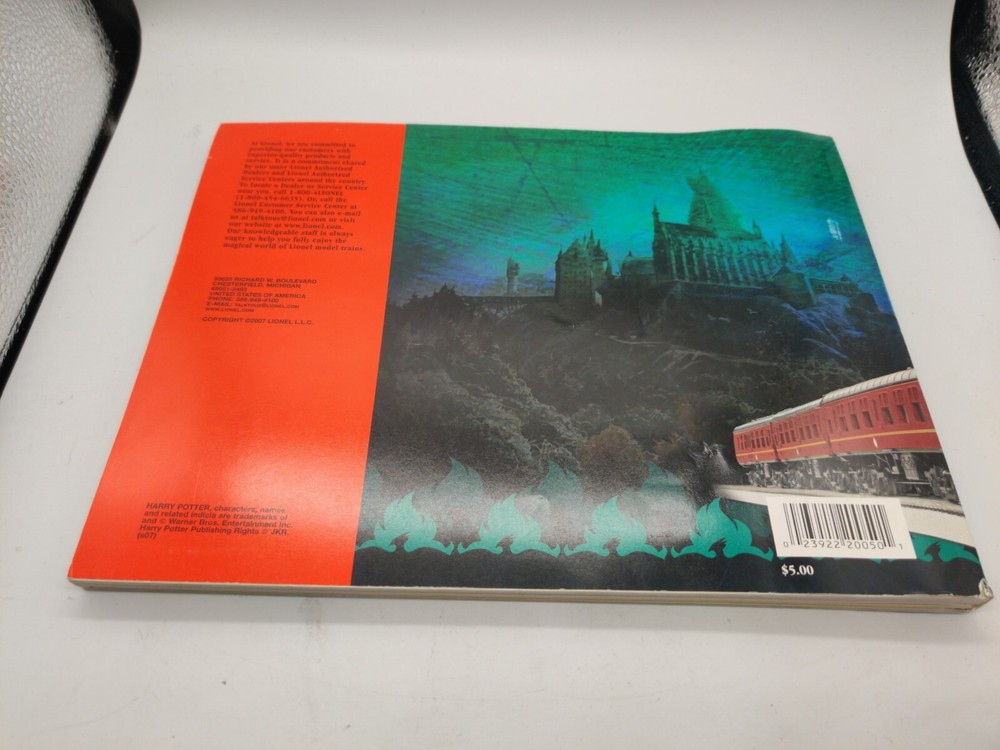 LIONEL TRAIN CATALOG 2007 Volume 2