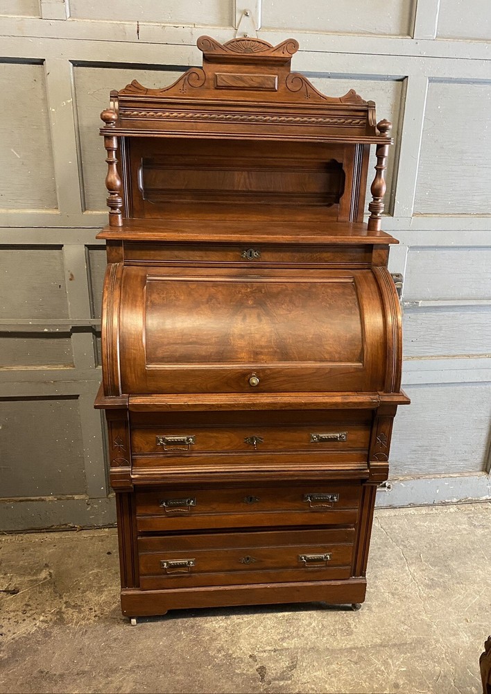 VICTORIAN WALNUT AND BURL CYLINDER DESK