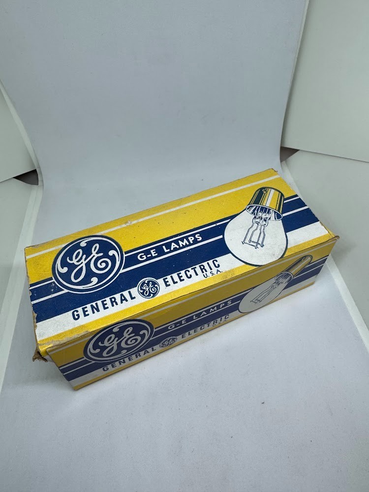 GENERAL ELECTRIC 1615 BURN LAMP 6 VOLTS
