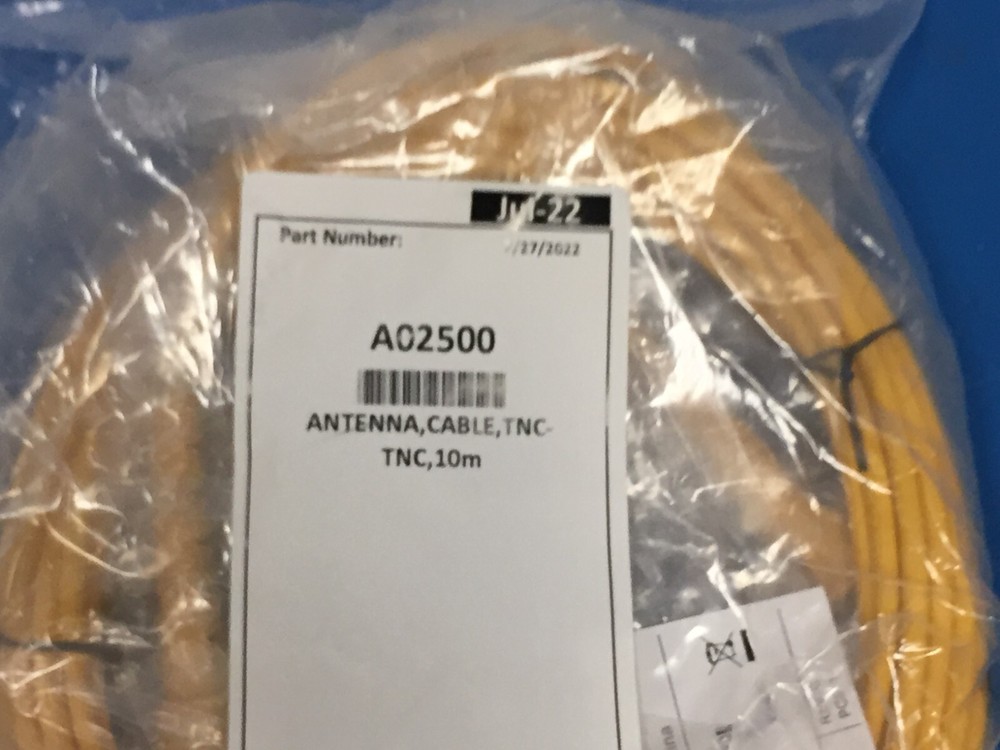 TRIMBLE A02500 CABLE