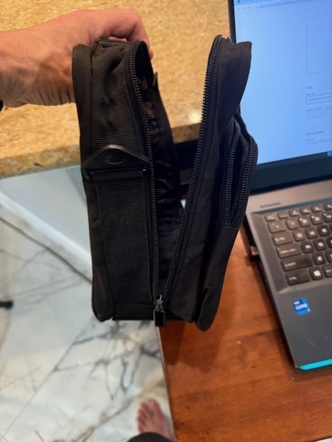 MY PILOT STORE HEADSET BAG OPEN BOX