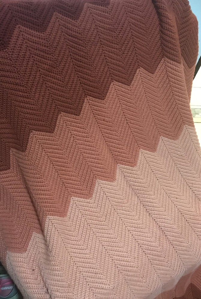 Vintage chevron pattern afgan 97”x78”