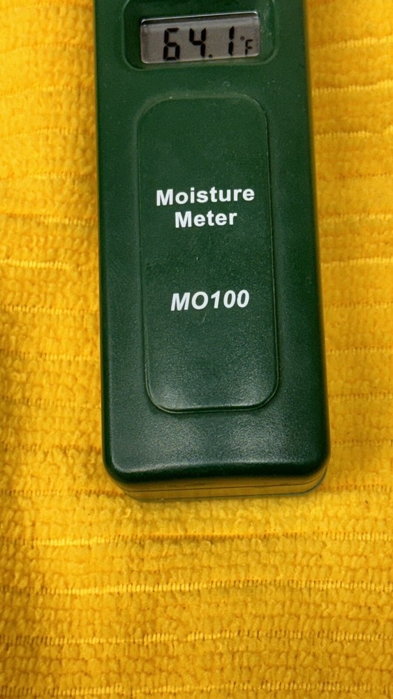 Extech Instruments Model MO100 Pocket Moisture Meter W/ Case Works Great 🔥🔥
