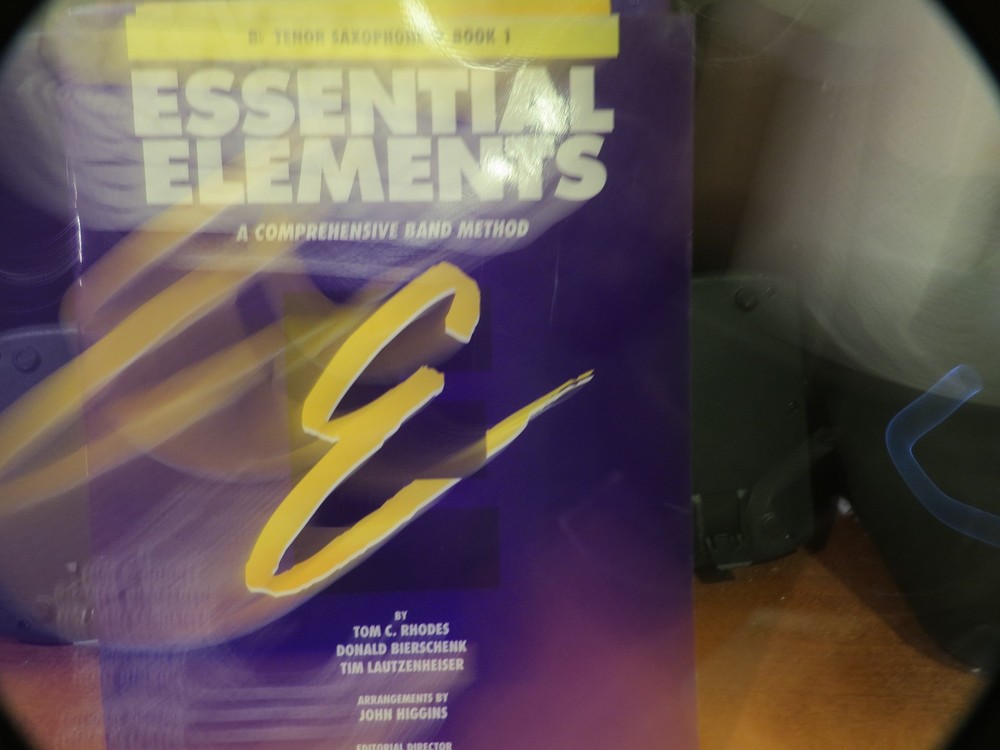 ESSENTIAL ELEMENTS  BOOK 1  Bb TENOR SAXOPHONE   NOS   32 pages