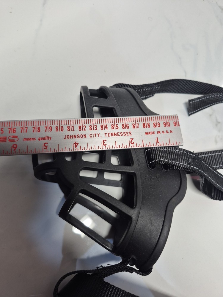 Dog Muzzle Size 5 Dog Training Medium Breed Rubber Nylon Black No Box.