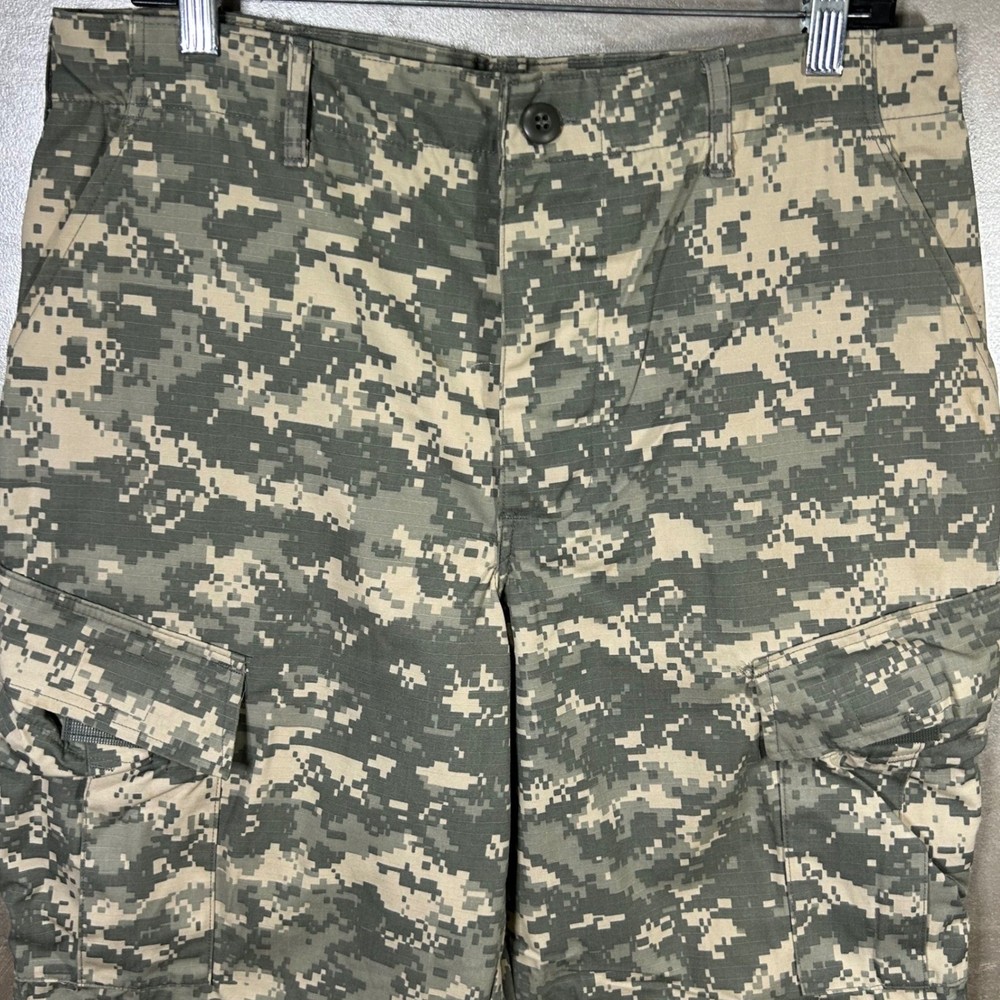 Army Combat Uniform ACU Digital Camo Cargo Pants Mens Medium Regular