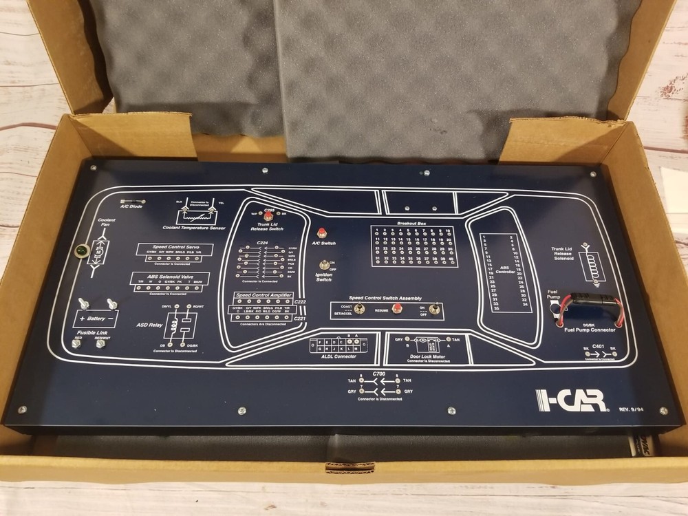 I-Car Automotive Electrical Training Panel Diagnostics Training Board REV. 9/94