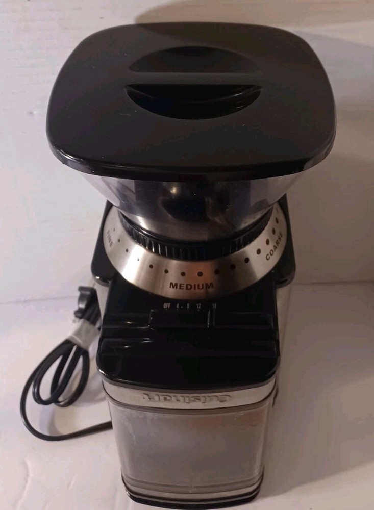 Cuisin DBM-8 coffee Grinder automatic Burr Mill Coffee Grinder Great Condition