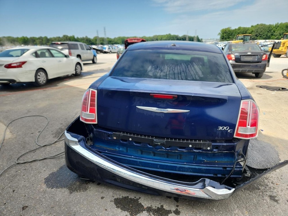 Used Blind Spot Detection System Warning Control Module fits: 2014 Chrysler 300