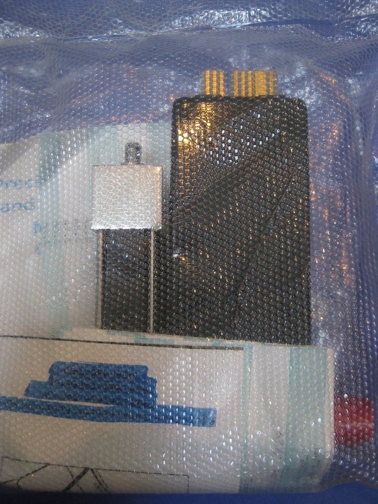 Unit UFC-1020 Mass Flow Controller MFC, NH3, 10 SLM, Rfrb