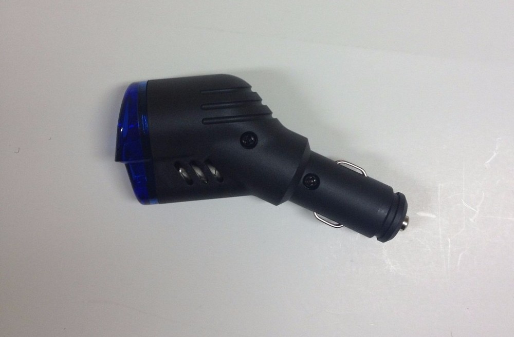 ILLUMINATED BLUE MOOD LIGHT CAR SOCKET POWER CHARGER ADAPTER CIGARETTE LIGHTER