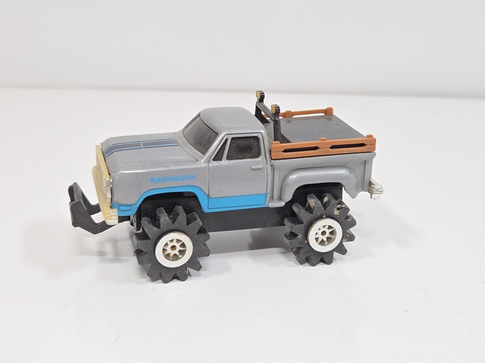 Schaper Stomper Ramwagon 1980's Lights