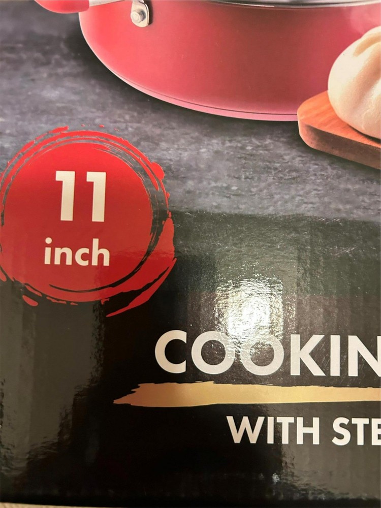 HARMONY -- 11" COOKING POT WITH STEAMER -- NEW