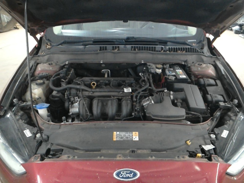 FUSION 2014 High Mounted Stop Light 104954603