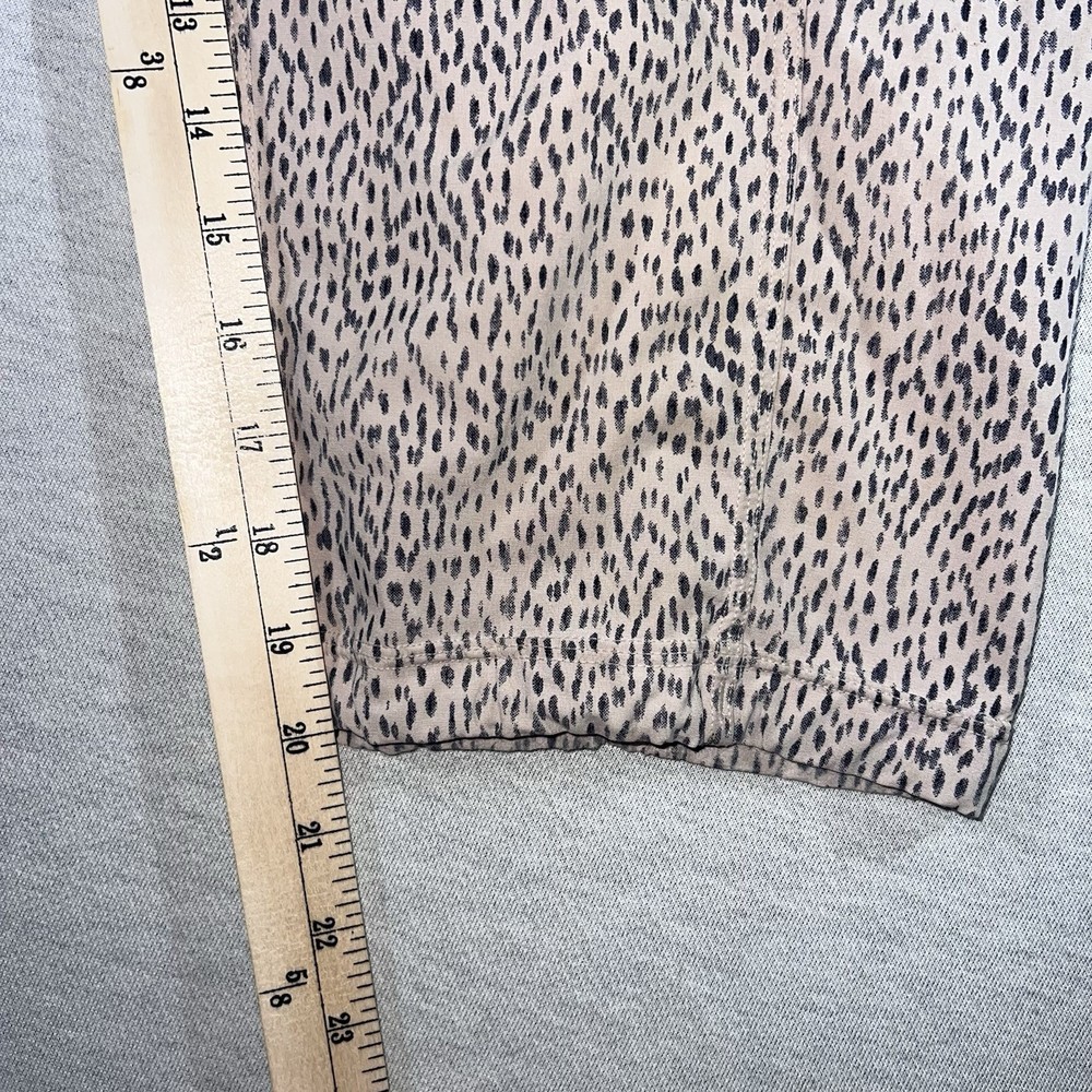 Lululemon Step Lively Crop Dottie Dash Grain Beige Size 4 Adjustable Leg