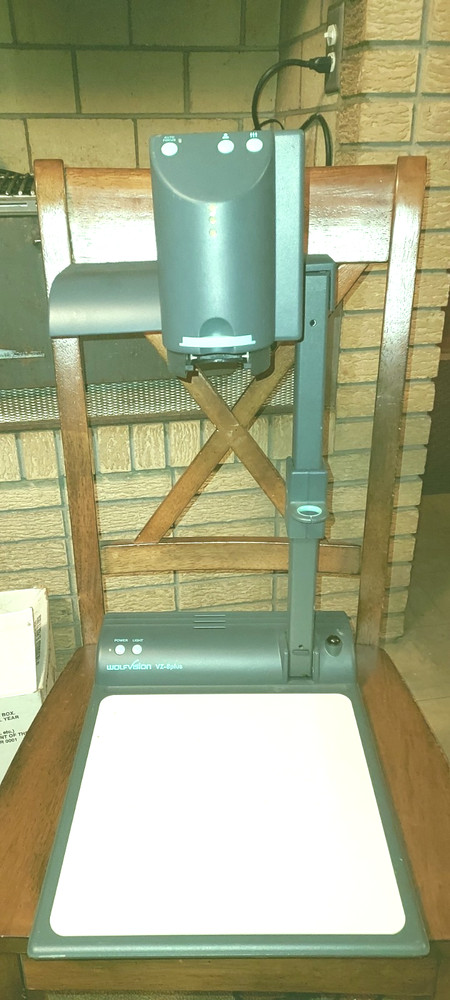 WOLFVISION VZ-8plus PROJECTER