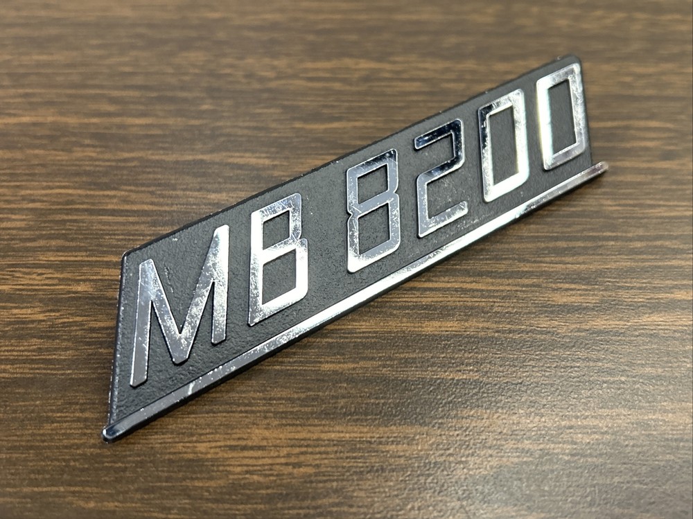 Mac Tools - MB 8200 - Toolbox Metal Emblem