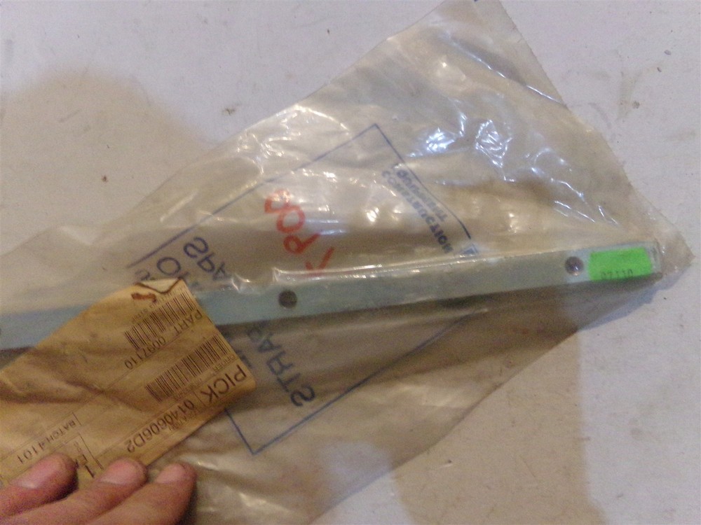 WACKER NEUSON MOUNTING STRAP PART # 0097110 - NEW