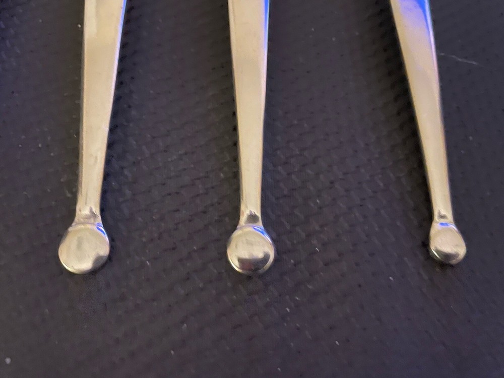 6 Pieces Post Modern Stainless Circle Tip Handle Korea 18/10