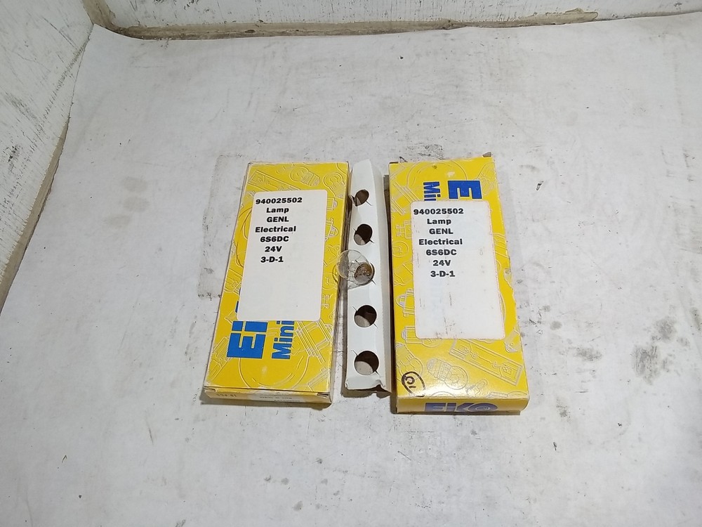 LOT OF 21 EiKO 6S6DC Indicator Clear Bulb (K6B2)