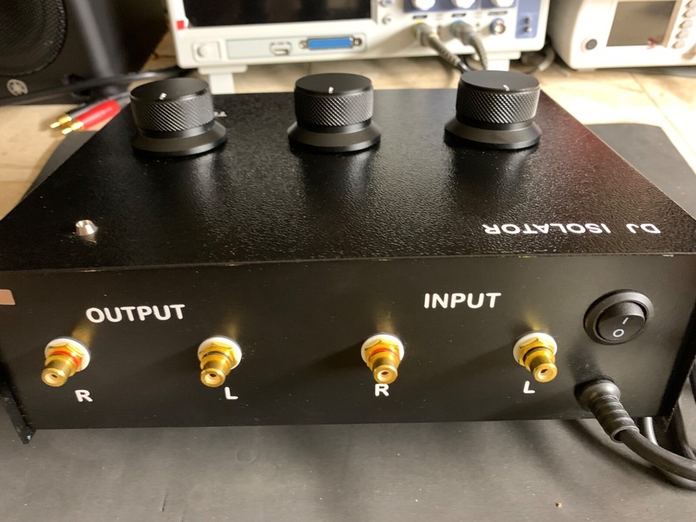 3 BAND STEREO DESKTOP DJ TONE FREQUENCY ISOLATOR