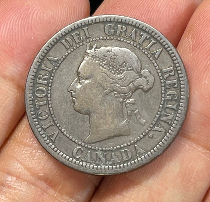 1881 H Canada One Large Cent Coin