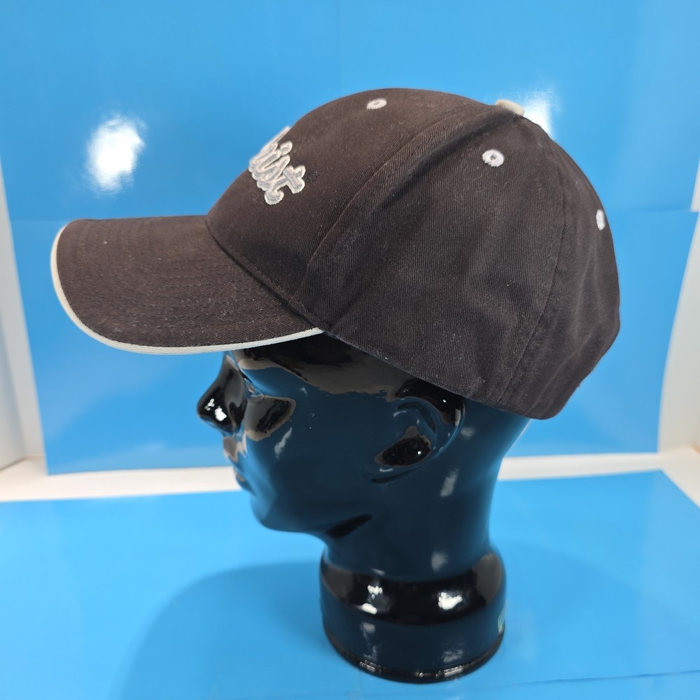 Titleist Golf Hat Cap Black Preowned Adjustable Strap Signed