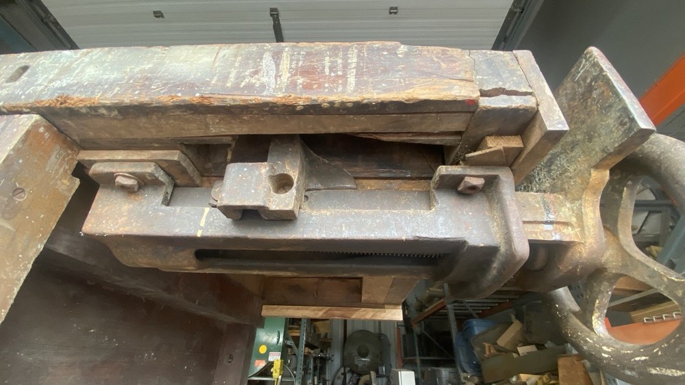 Piano Makers Workbench 2 Wheel Vises