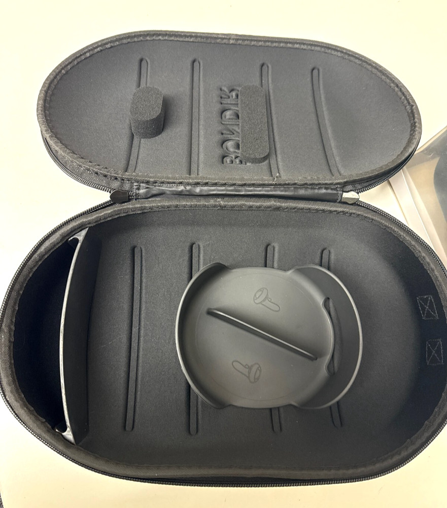 Bondir Carrying Case for Meta Quest 2 and Meta Quest 3 Softshell Shock Absorbent