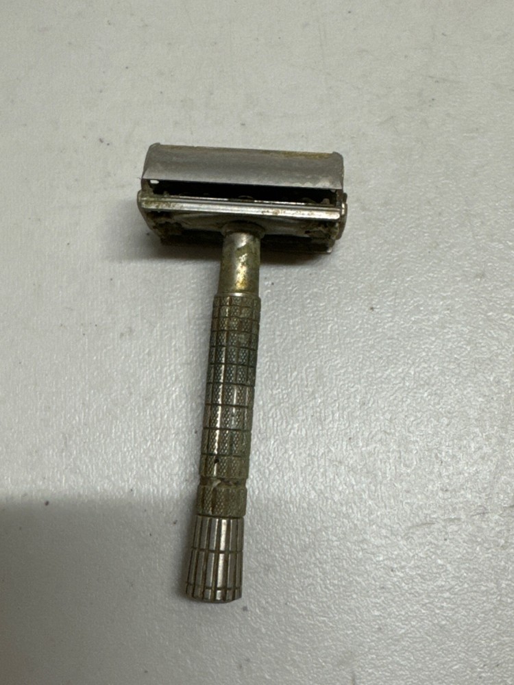 Vintage Gilette Safety Razor
