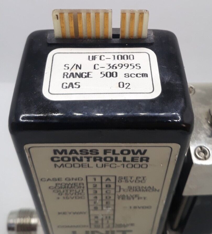 Unit UFC-1000 Mass Flow Controller Range 500 SCCM Gas O2
