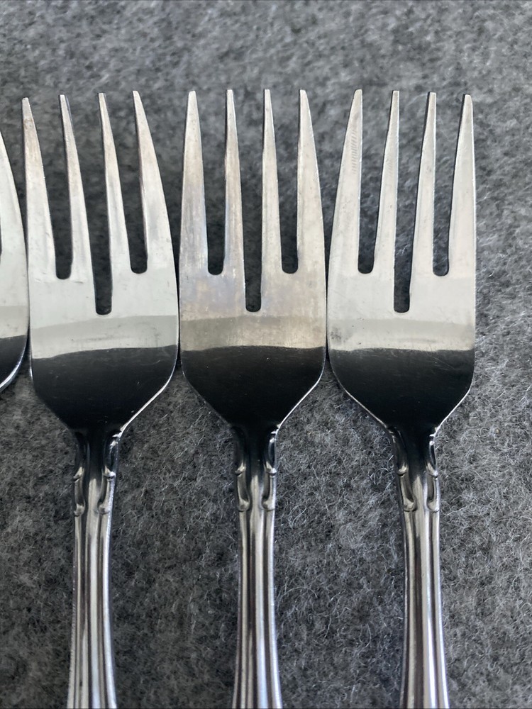 5 TOWLE/SUPREME CUTLERY STAINLESS FLATWARE, "PIERRE" PATTERN, SALAD FORKS