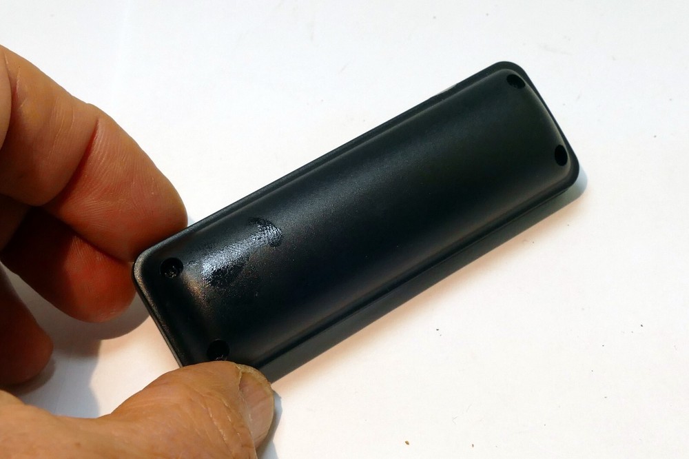 Kiwi UR-232 Remote SWITCH - missing camera connecting cable - incomplete