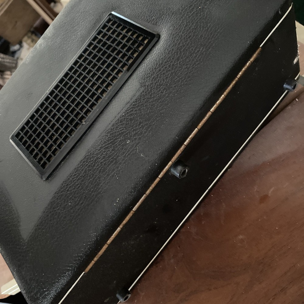 Hacker VHF Herald Portable RP37