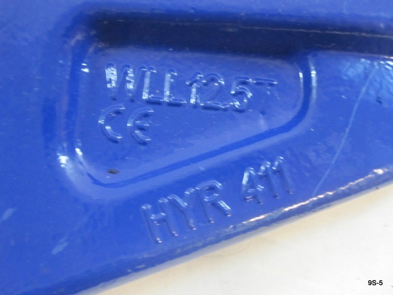 WLL 12.5T Right Shipping Container Lifting Hook Blue