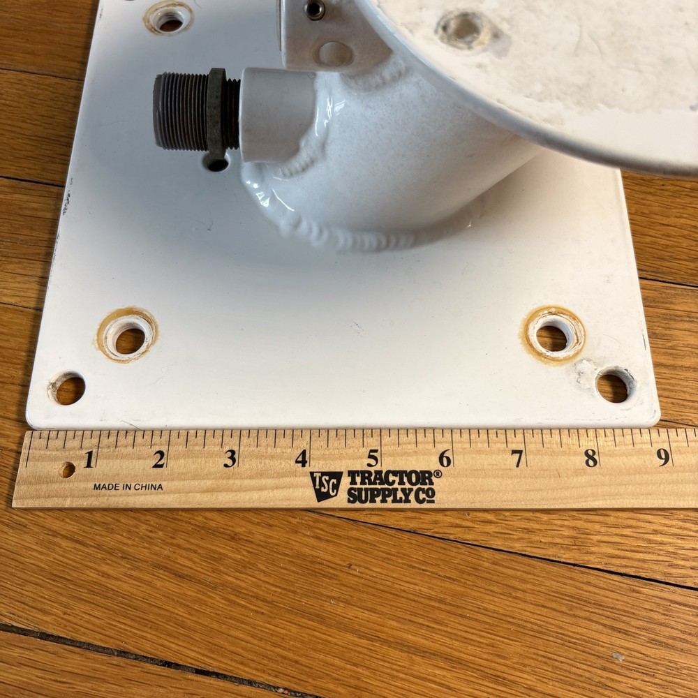 Forward Leaning 4 3/4” Radar Antenna Mount Good Condition
