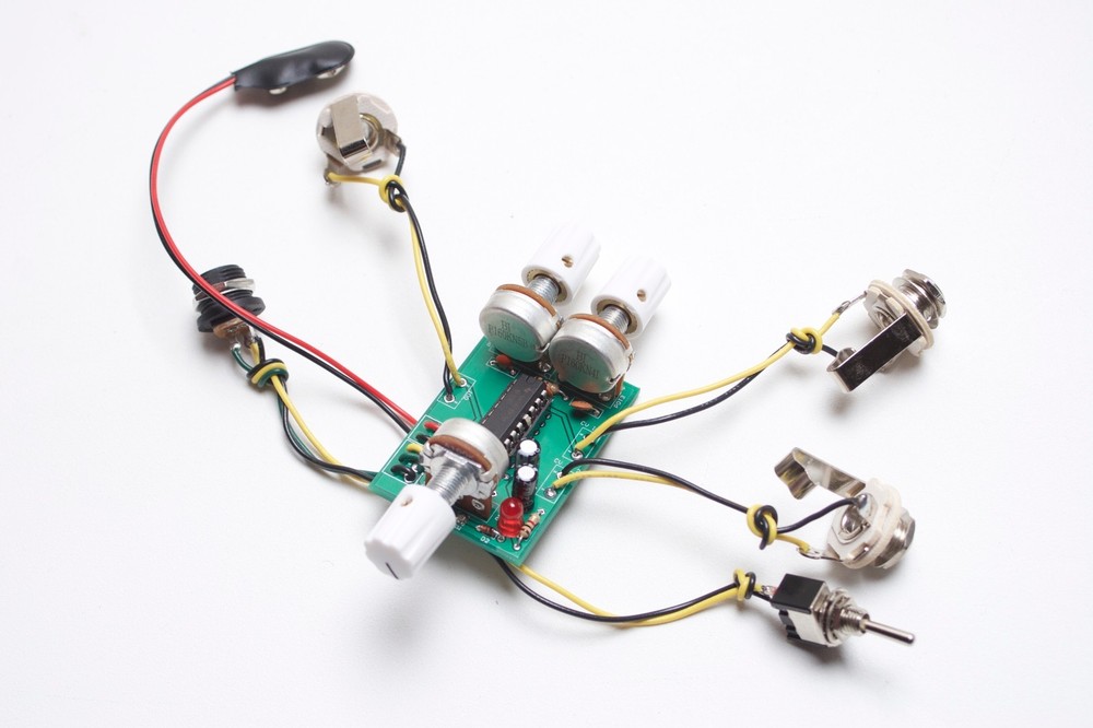 Synthrotek Atari Punk Console PCB Video Game Noise DIY Synthesizer